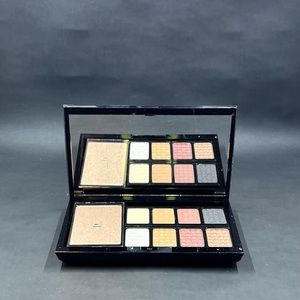 Doucce Freematic Eyeshadow Pro Palette